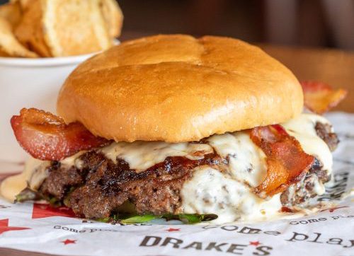Drakes-2025-BurgerWeek-WEB_AllBIt-scaled-r8305s1onfxlneeuht1y3oirnuy1zurq08epxqgqko